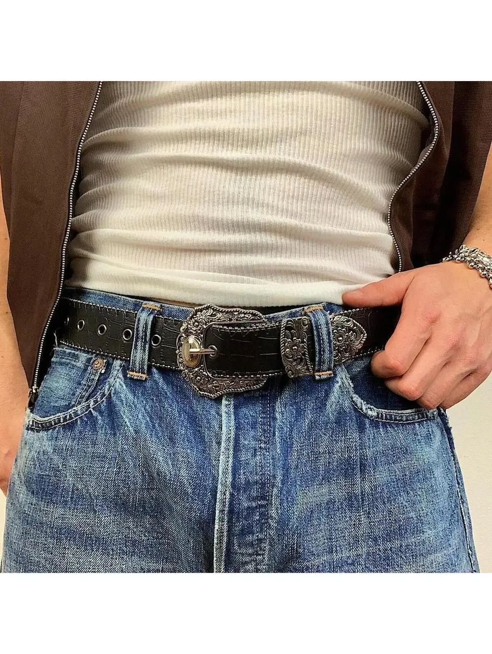 Y2k 2000s style black western silver boho belt. 38.5 inches length. Unisex